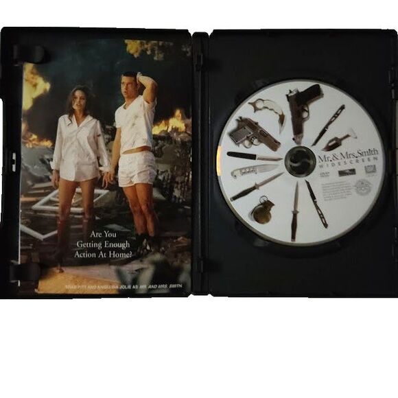Mr. and Mrs. Smith DVD Movie 2005 PG 13 Brad PItt Angelina Jolie Action - Picture 3 of 3